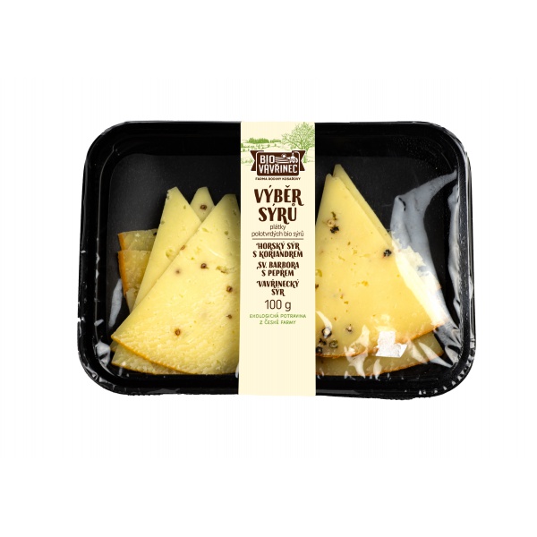 Výběr polotvrdých sýrů, Sýr sv. Babrora s pepřem, Horský sýr s koriandrem, Vavřinecký sýr, 100 g
